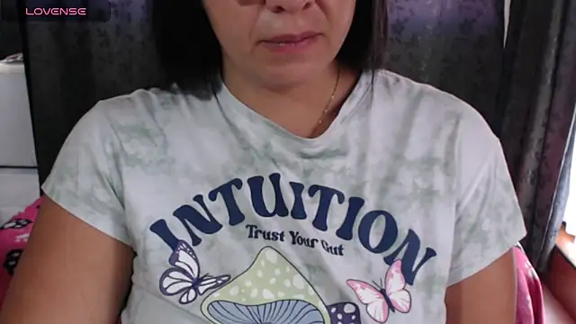 miia-big1boobs  online show from 15, 4, 2026