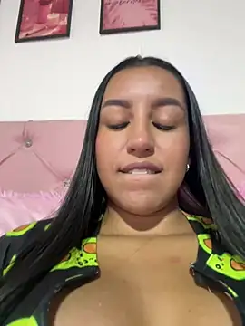 Tamara Roberts1 online show from 26, 1, 2025