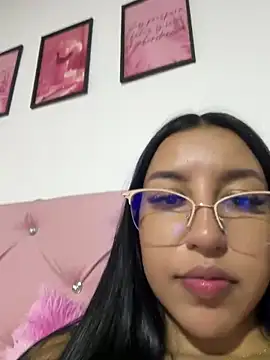 Tamara Roberts1 online show from 8, 3, 2025