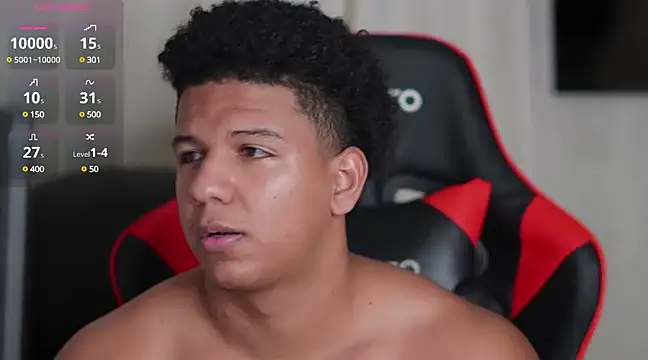 Snapshot of May_Dylan1 chatting on 20, 12, 2024 May Dylan1 online show from 20, 12, 2024