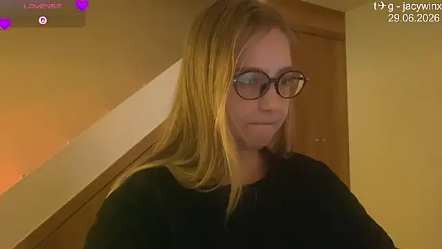 JacyWinslat online show from 29, 6, 2026