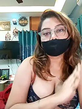 Cute-mona online show from 20, 12, 2025