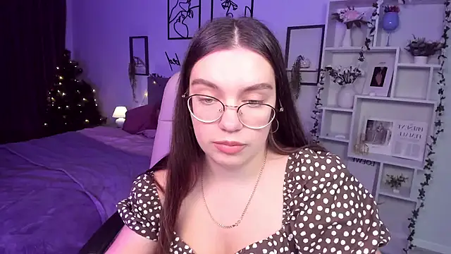 DaniellaLovely online show from 3, 1, 2025