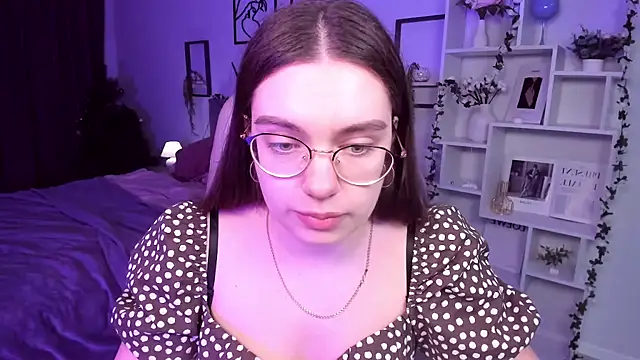 DaniellaLovely online show from 7, 1, 2025