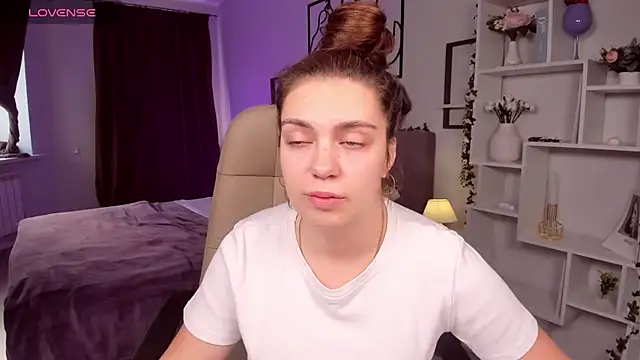 DaniellaLovely online show from 21, 9, 2025