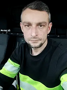 Snapshot of mountainPen chatting on 15, 12, 2025 mountainPen online show from 15, 12, 2025