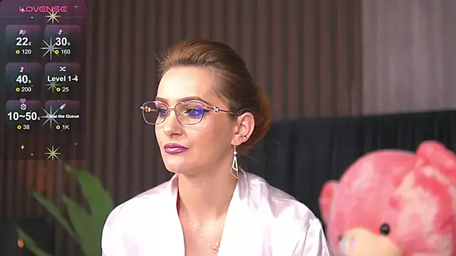 CataleyaKirk online show from 17, 2, 2025