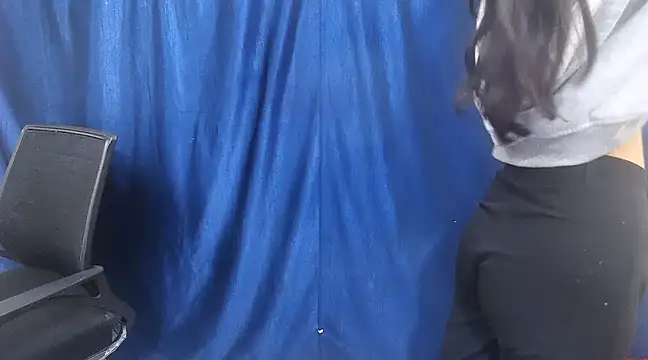 Snapshot of cutie-pie8 chatting on 30, 1, 2025 cutie-pie8 online show from 30, 1, 2025