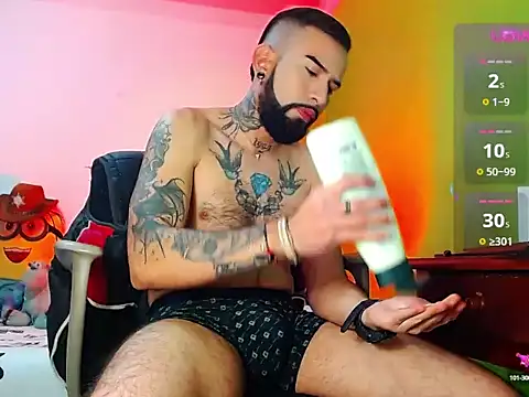 Snapshot of Diilanhott chatting on 18, 12, 2024 Diilanhott online show from 18, 12, 2024