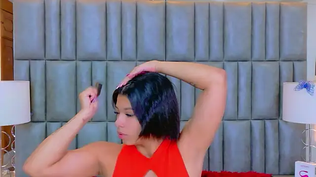 TiaraRosse online show from 7, 3, 2026