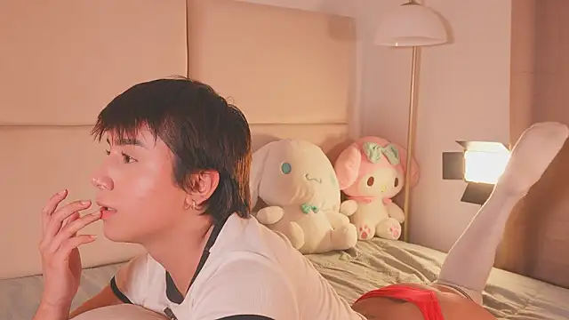 Snapshot of SweetHanson chatting on 28, 2, 2026 SweetHanson online show from 28, 2, 2026