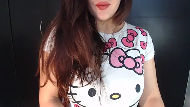 Snapshot of AdharaLujan chatting on 6, 2, 2026 AdharaLujan online show from 6, 2, 2026