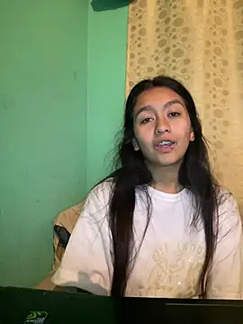 Snapshot of elaine_sun chatting on 21, 2, 2025 elaine sun online show from 21, 2, 2025