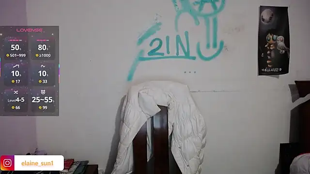 Snapshot of elaine_sun chatting on 4, 3, 2025 elaine sun online show from 4, 3, 2025