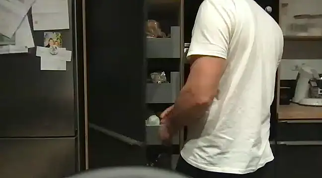 Snapshot of unconnudu21000 chatting on 14, 12, 2024 unconnudu21000 online show from 14, 12, 2024