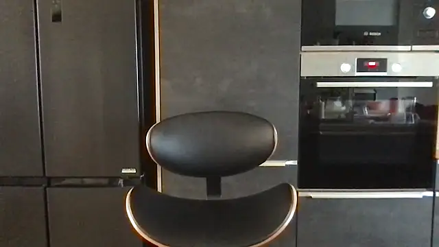 Snapshot of unconnudu21000 chatting on 4, 10, 2025 unconnudu21000 online show from 4, 10, 2025