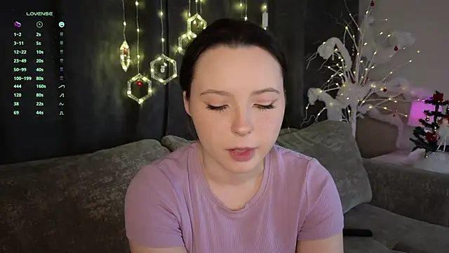 GarynAnstead online show from 4, 1, 2025