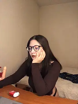 Prudie Gabriella online show from 3, 2, 2025