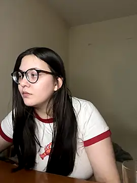 Prudie Gabriella online show from 3, 11, 2025