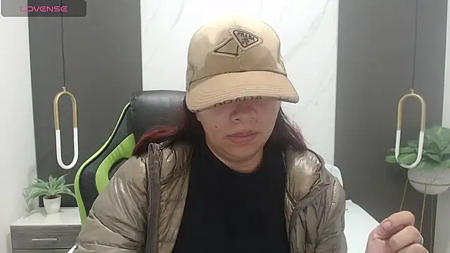 alma fenix online show from 14, 2, 2025