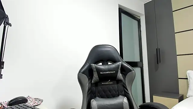 alma fenix online show from 24, 2, 2026