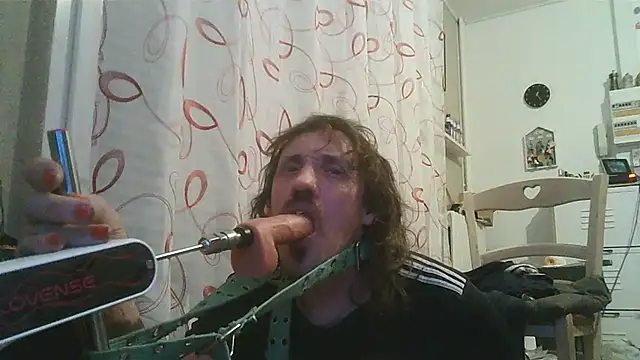 cyril020202 online show from 15, 12, 2025