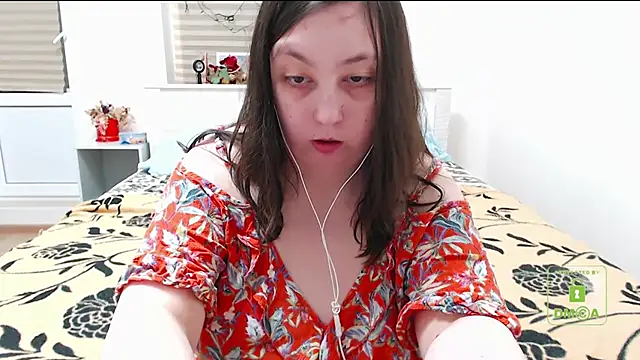 Snapshot of cute_and_hot chatting on 31, 12, 2024 cute and hot online show from 31, 12, 2024