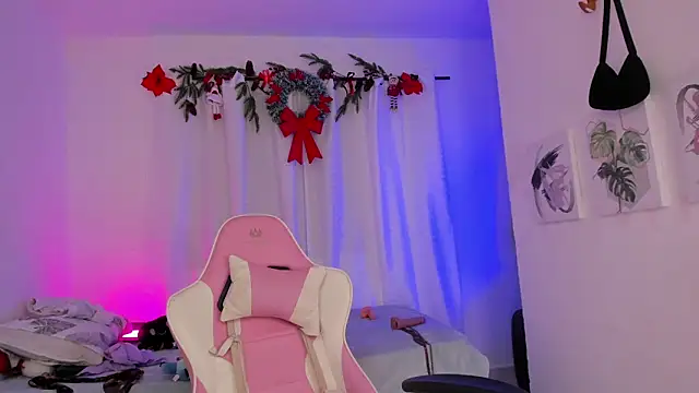 Lia Petite1 online show from 19, 2, 2025