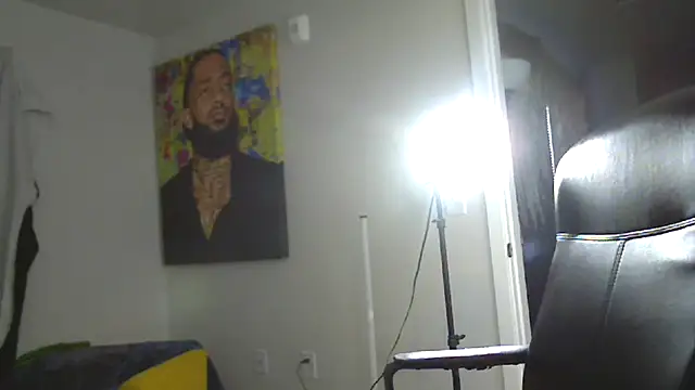 MzKarminXoXo online show from 27, 10, 2025