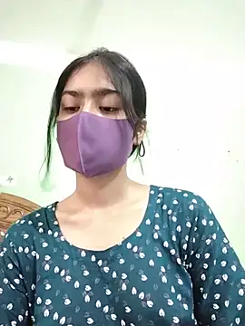 Snapshot of Arisha- chatting on 18, 5, 2026 Arisha- online show from 18, 5, 2026