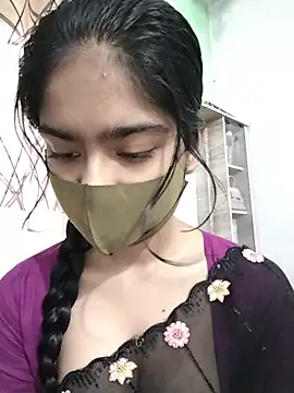 Snapshot of Arisha- chatting on 25, 7, 2026 Arisha- online show from 25, 7, 2026