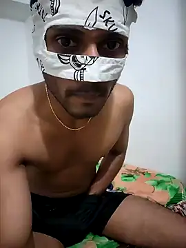 Snapshot of JOHN_LEE_DEREK chatting on 13, 12, 2024 JOHN LEE DEREK online show from 13, 12, 2024