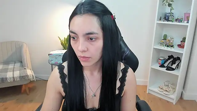  BellaEvans  online show from 4, 3, 2026