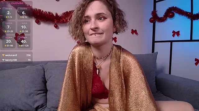 sweet cherry pie  online show from 23, 12, 2024