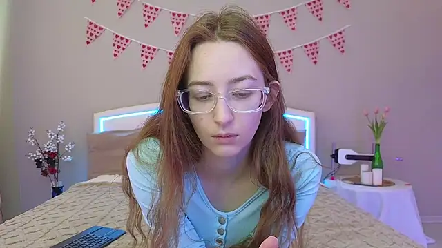 Snapshot of MichaDenver chatting on 20, 2, 2026 MichaDenver online show from 20, 2, 2026