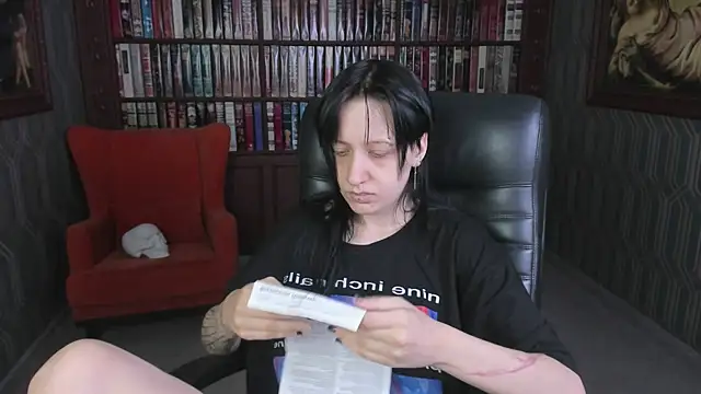 Medusa  Gorgona online show from 13, 9, 2025