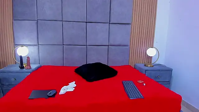 KateTompson  online show from 19, 3, 2026