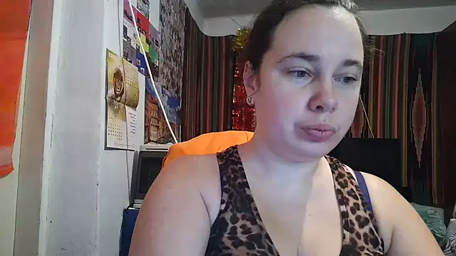 Cora Maro online show from 14, 12, 2025