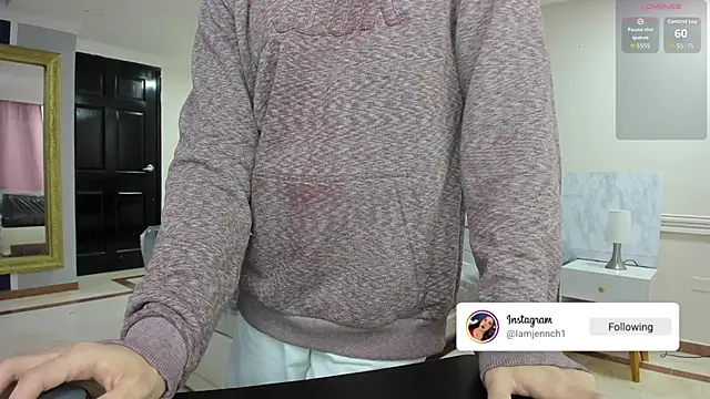 Snapshot of charolbruce_1 chatting on 19, 1, 2026 charolbruce 1 online show from 19, 1, 2026