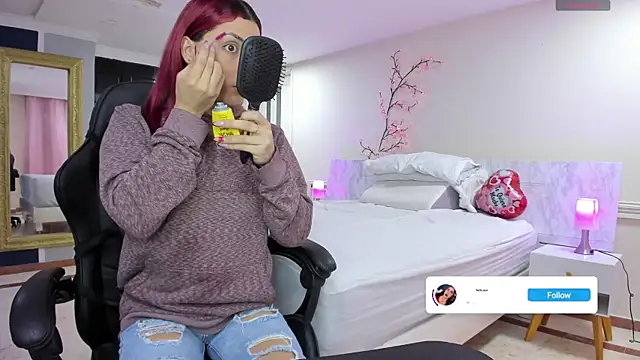 Snapshot of charolbruce_1 chatting on 25, 2, 2026 charolbruce 1 online show from 25, 2, 2026