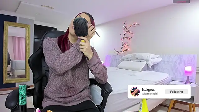 Snapshot of charolbruce_1 chatting on 28, 2, 2026 charolbruce 1 online show from 28, 2, 2026