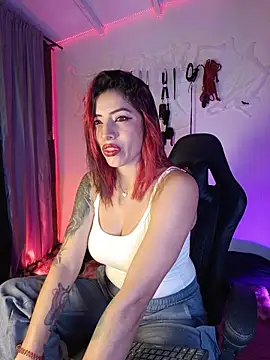 TAFITASLAVE online show from 2, 11, 2025