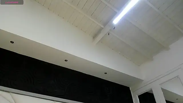 AbigailWilliams  online show from 17, 9, 2025