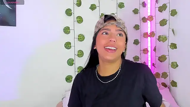 BarbieHotLaura online show from 31, 1, 2025