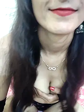 Snapshot of indian_yourshreya69 chatting on 6, 10, 2025 indian yourshreya69 online show from 6, 10, 2025
