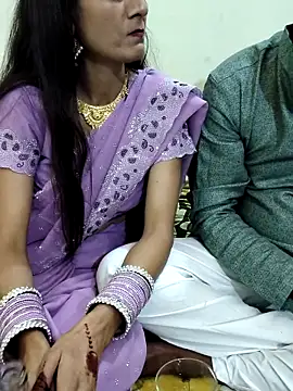 Snapshot of indian_yourshreya69 chatting on 10, 10, 2025 indian yourshreya69 online show from 10, 10, 2025