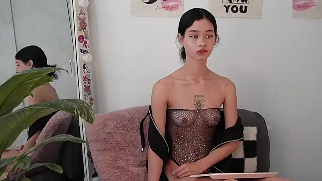Snapshot of salome-brown chatting on 23, 6, 2026 salome-brown online show from 23, 6, 2026