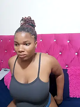 Snapshot of SexyHipsStar chatting on 15, 11, 2025 SexyHipsStar online show from 15, 11, 2025