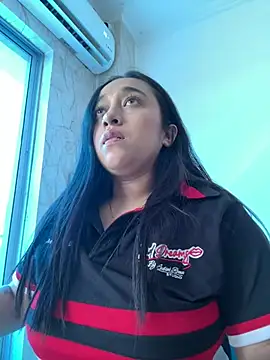 Snapshot of cata_megan chatting on 30, 12, 2024 cata megan online show from 30, 12, 2024