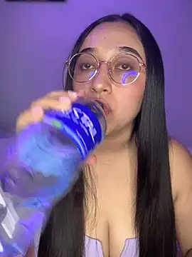 Snapshot of cata_megan chatting on 1, 2, 2025 cata megan online show from 1, 2, 2025